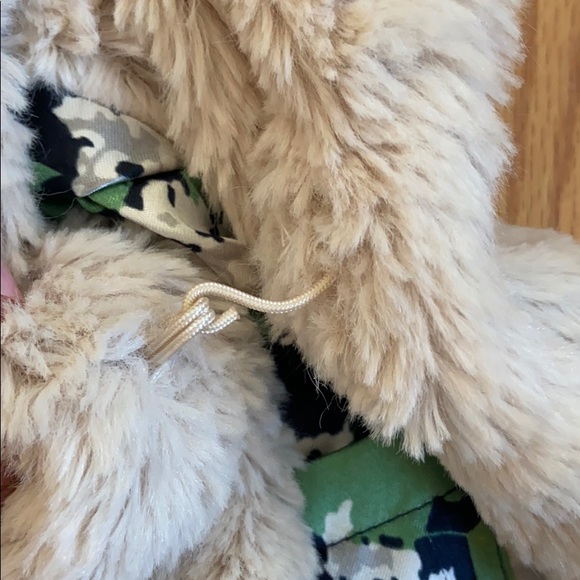 CAbi Ivory Alpine Shrug - Picture 9 of 10